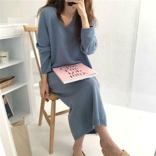 Long-sleeve Midi Shift Knit Dress
