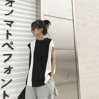 Colorblock Sleeved T-shirt Black & White - One Size