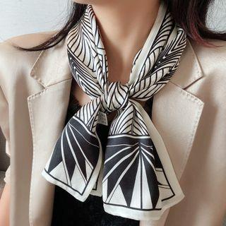 Patterned Light Scarf Banana Leaf - Black & White - One Size