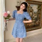 Short-sleeve Square-neck Floral Print Slim-fit Dress