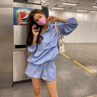 Sports Set: Patterned Anorak Hoodie + Shorts