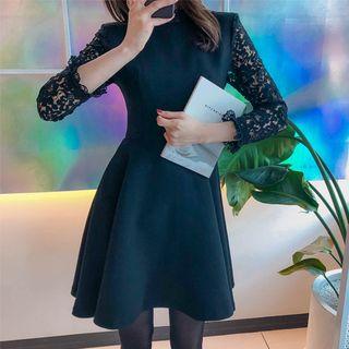 Lace-sleeve A-line Flare Dress