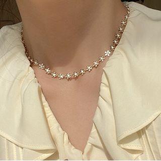 Alloy Flower Choker Gold Plated - As Shown In Figure - One Size