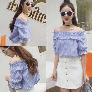 Off-shoulder Striped Short Sleeve Top