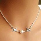 Bird Faux Pearl Necklace