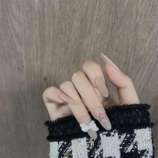 Bow & Heart Faux Nail Tips 362 - Bow - White & Nude - One Size