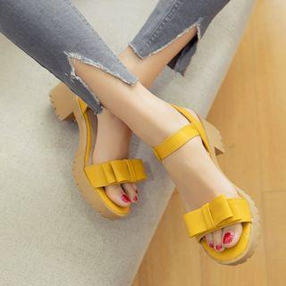 Faux-leather Bow-accent Chunky-heel Sandals