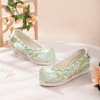 Embroidered Platform Hanfu Shoes