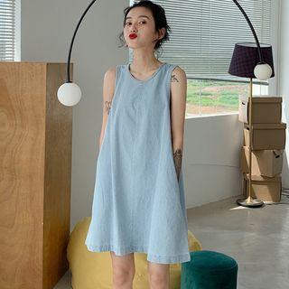 Short-sleeve Lettering T-shirt / Mini Denim Tank Dress