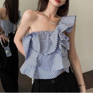 One-shoulder Asymmetrical Ruffle Striped Top
