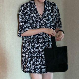 Elbow-sleeve Floral Hawaiian Shirt Black & White - One Size
