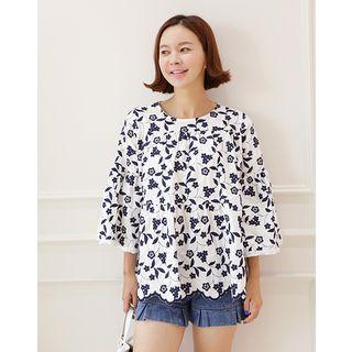 Bell-sleeve Embroidered-floral Top