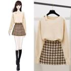 Buttoned Sweater / Houndstooth Mini A-line Skirt / Set