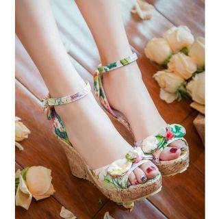 Floral Print Bow Wedge Sandals