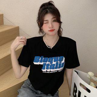 Lettering Irregular Cropped T-shirt