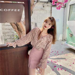 Floral Print Ruffled Blouse / A-line Skirt