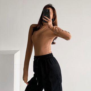 Stretched Cowl-neck Crop T-shirt In 6 Colors