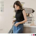 Mock Neck Sleeveless Knitted Top