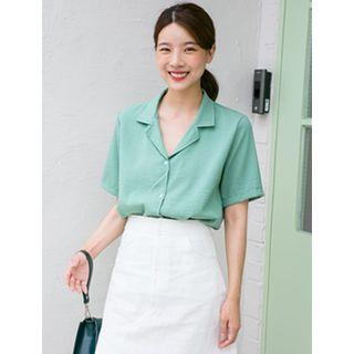 Notched-collar Short-sleeve Textured Shirt