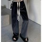Drawstring Wide-leg Pants / Striped Cardigan