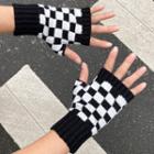 Checker Knit Half Gloves
