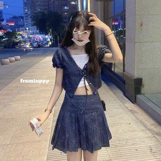 Puff-sleeve Denim Cropped Blouse / Pleated Mini A-line Skirt