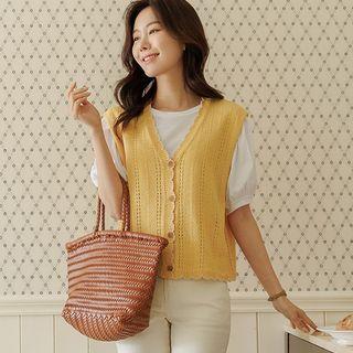Sleeveless Scallop-trim Cardigan