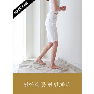 Dual-pocket Flat-front Shorts
