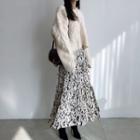 Cable Knit Sweater / Leopard Print Maxi A-line Skirt