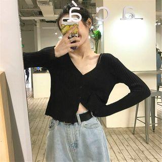 Plain V-neck Slim-fit Cardigan