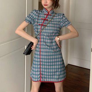 Short-sleeve Mandarin Collar Plaid Mini A-line Dress