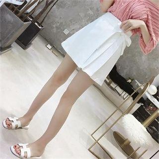 Beribboned Pleated Linen Blend Miniskirt