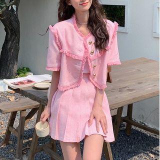 Short-sleeve Contrast Trim Blouse / A-line Skirt