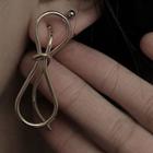 Knot Asymmetrical Alloy Earring
