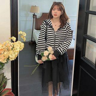Striped Zip-up Hoodie / Mesh Midi A-line Skirt