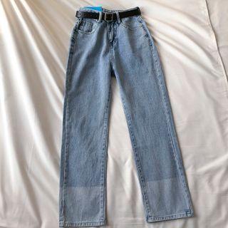 Color-block High-waist Straight-cut Jeans With Belt