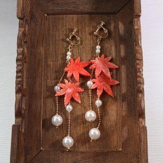 Maple Leaf Faux Pearl Earring / Clip On Earring