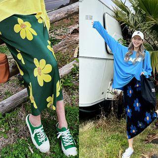 Flower-pattern Ribbed Long H-line Skirt