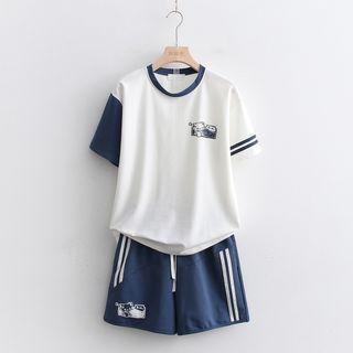 Short-sleeve Cartoon Print T-shirt / Shorts / Set