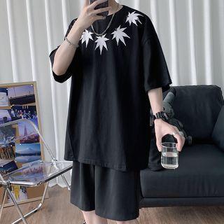 Maple Leaf Print Lettering Short-sleeve T-shirt