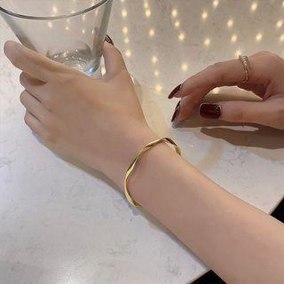 Twisted Open Bangle 1pc - Gold - One Size