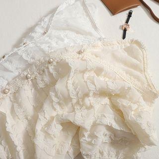 Ruffled V-neck Puff-sleeve Chiffon Top