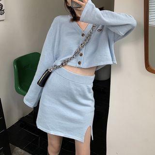 Crop Cardigan / Pencil Skirt