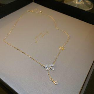 Rhinestone Butterfly Necklace Bow - Gold - One Size