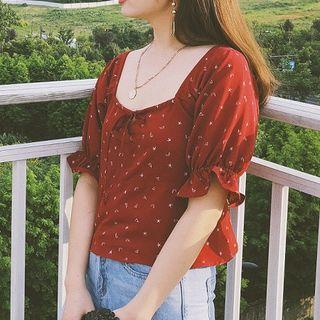 Print Short-sleeve Square-neck Blouse