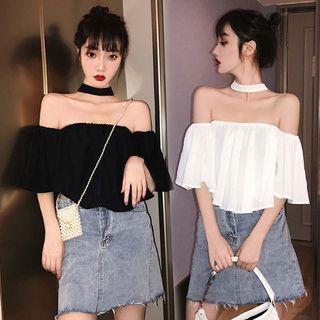 Choker-neck Off-shoulder Ruffled Blouse