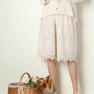 Lace Panel Wide Leg Shorts