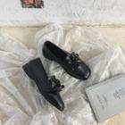 Ruffle Bow Loafers