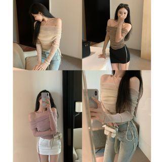 Off-shoulder Drawstring-side Mesh Crop Top