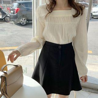 Square-neck Crinkled Swing Blouse